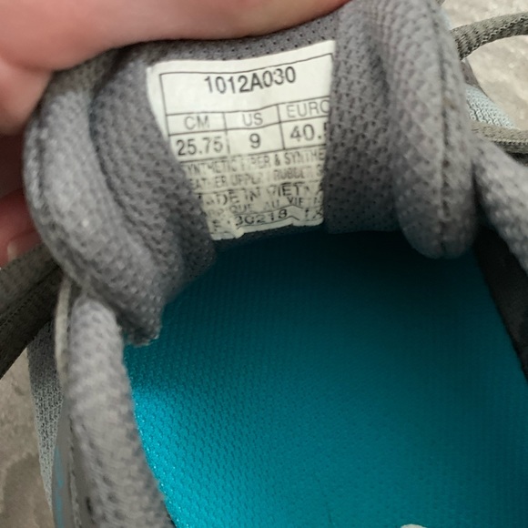 ASICS Women's GT 1000 7 Running
Shoes - Picture 9 of 13